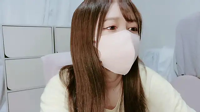 Snapshot of Hanachan_Gcup_ chatting on September 19, 2025, 3:27 pm Hanachan Gcup  online show from September 19, 2025, 3:27 pm
