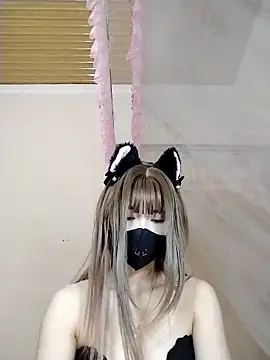 Snapshot of Helen69x chatting on November 2, 2025, 3:22 am Helen69x online show from November 2, 2025, 3:22 am