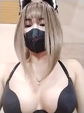 Snapshot of Helen69x chatting on March 30, 2026, 3:35 pm Helen69x online show from March 30, 2026, 3:35 pm