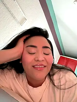 MyHoneyFrida online show from September 29, 2025, 3:46 am