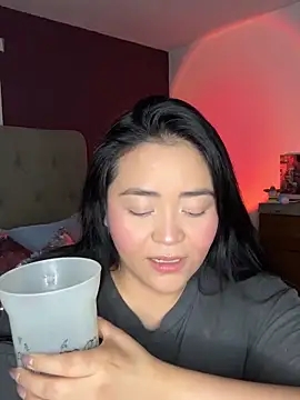 MyHoneyFrida online show from September 22, 2025, 3:23 am