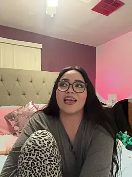 MyHoneyFrida online show from November 26, 2025, 4:01 am