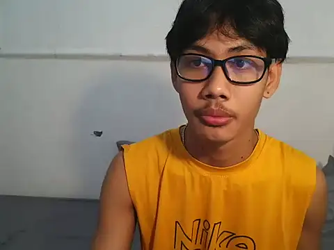 fucking hot2 online show from November 1, 2025, 11:15 am