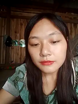 mai-xinh online show from October 3, 2025, 4:47 am