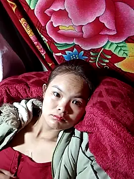 Snapshot of xinhxinhcute chatting on December 3, 2025, 11:25 pm xinhxinhcute online show from December 3, 2025, 11:25 pm