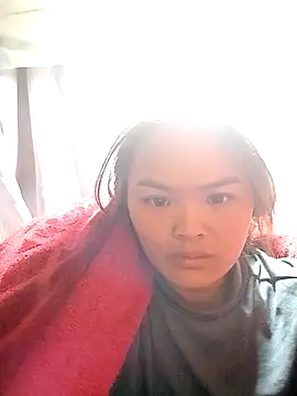 Snapshot of xinhxinhcute chatting on December 1, 2025, 10:32 pm xinhxinhcute online show from December 1, 2025, 10:32 pm