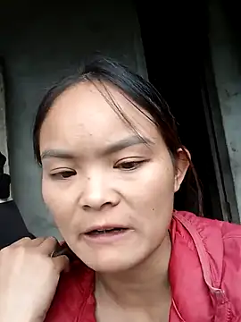 Snapshot of xinhxinhcute chatting on October 20, 2025, 3:19 am xinhxinhcute online show from October 20, 2025, 3:19 am