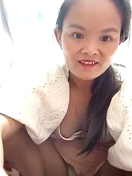 Snapshot of xinhxinhcute chatting on October 15, 2025, 2:36 pm xinhxinhcute online show from October 15, 2025, 2:36 pm