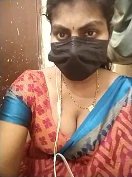 Snapshot of Nithiila chatting on January 19, 2026, 2:10 pm Nithiila online show from January 19, 2026, 2:10 pm