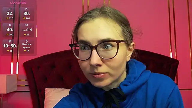 JessieJuss online show from April 4, 2026, 4:57 pm