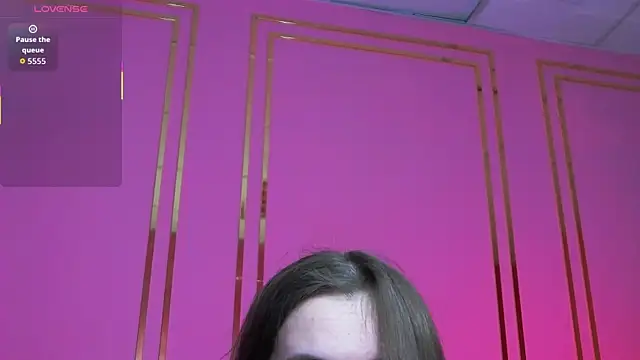 JessieJuss online show from April 10, 2026, 4:47 pm