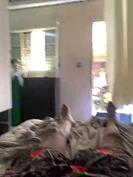 Snapshot of hmleonardo chatting on December 22, 2025, 4:18 pm hmleonardo online show from December 22, 2025, 4:18 pm