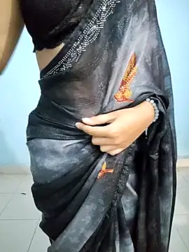 Snapshot of queen_visakha chatting on October 29, 2025, 9:30 am queen visakha online show from October 29, 2025, 9:30 am