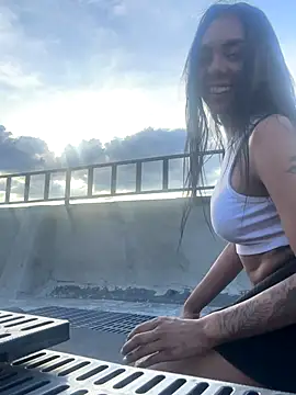 GiorgiaLuxee online show from October 2, 2025, 9:51 pm