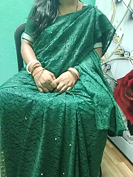 Snapshot of desi_boudi87 chatting on September 26, 2025, 11:50 am desi boudi87 online show from September 26, 2025, 11:50 am