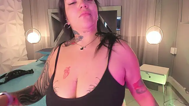 Snapshot of MAGIC_TESSA chatting on November 22, 2025, 8:51 pm MAGIC TESSA online show from November 22, 2025, 8:51 pm