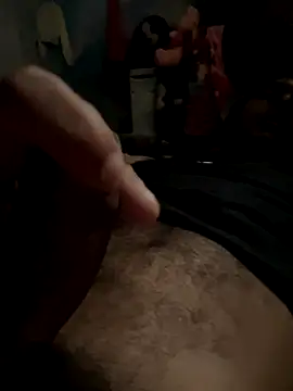 FromVnz online show from December 4, 2025, 1:43 pm