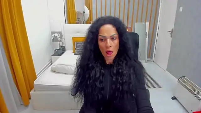 MarbellaRyder online show from November 14, 2025, 2:43 pm