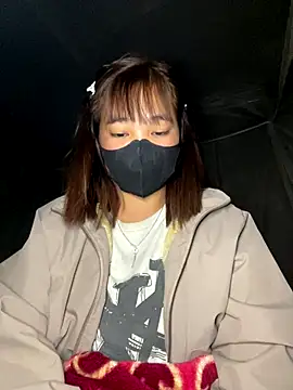 delwyn- online show from December 2, 2025, 3:47 pm