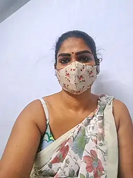 sherlin24 online show from October 18, 2025, 4:42 pm