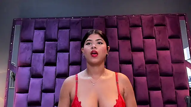 MilaRiva online show from April 24, 2026, 11:34 am
