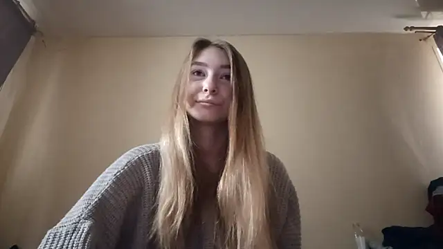 Nymera flare online show from December 3, 2025, 8:25 am