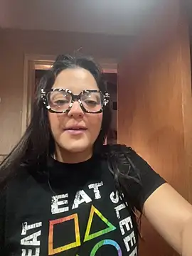 alilith online show from April 1, 2026, 5:54 pm