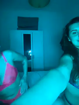 Remirosee online show from October 21, 2025, 6:29 pm