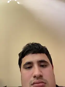 Snapshot of whitsblack chatting on November 18, 2025, 9:51 pm whitsblack online show from November 18, 2025, 9:51 pm