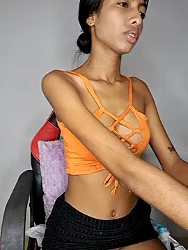 Snapshot of Sol_em chatting on October 21, 2025, 12:59 pm Sol em online show from October 21, 2025, 12:59 pm