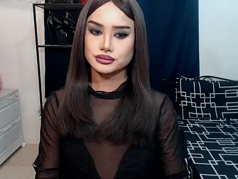 RositaUshvada online show from October 1, 2025, 12:31 pm