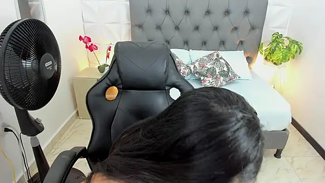 Snapshot of samhanta15 chatting on September 12, 2025, 8:30 pm samhanta15 online show from September 12, 2025, 8:30 pm