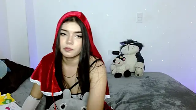 Emma yui19 online show from September 17, 2025, 10:23 pm