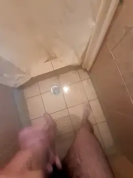 Snapshot of Pen5e chatting on January 9, 2026, 10:06 pm Pen5e online show from January 9, 2026, 10:06 pm