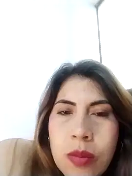 Snapshot of Camila_latina_0 chatting on September 18, 2025, 9:18 pm Camila latina 0 online show from September 18, 2025, 9:18 pm