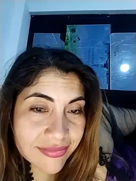 Snapshot of Camila_latina_0 chatting on September 16, 2025, 4:46 am Camila latina 0 online show from September 16, 2025, 4:46 am