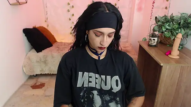 Cleofox  online show from September 12, 2025, 12:11 am