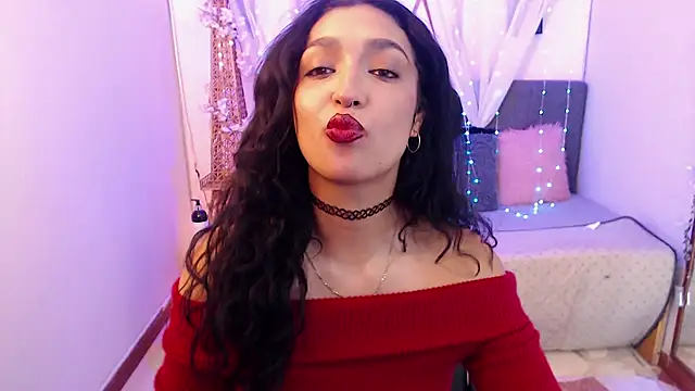 Cleofox  online show from October 4, 2025, 7:48 pm