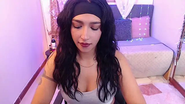 Cleofox  online show from October 6, 2025, 11:38 pm