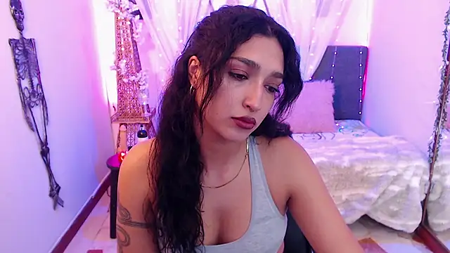 Cleofox  online show from October 20, 2025, 11:27 pm