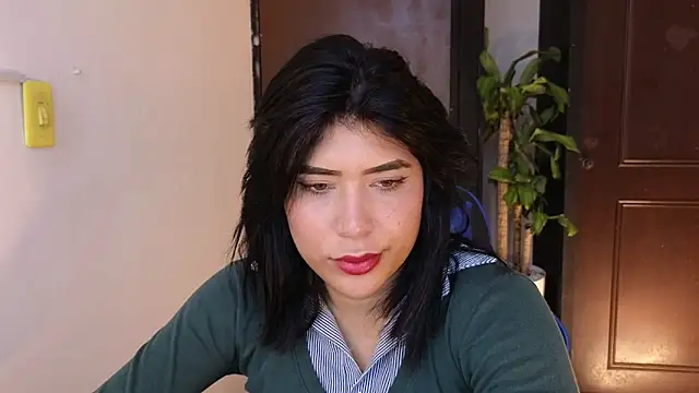 Snapshot of dahiana_marin chatting on June 16, 2026, 10:21 pm dahiana marin online show from June 16, 2026, 10:21 pm