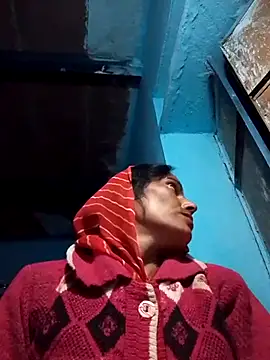 Jalebi bay online show from November 21, 2025, 4:44 am