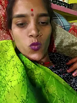 Snapshot of So_pinki chatting on May 9, 2026, 2:20 pm So pinki online show from May 9, 2026, 2:20 pm