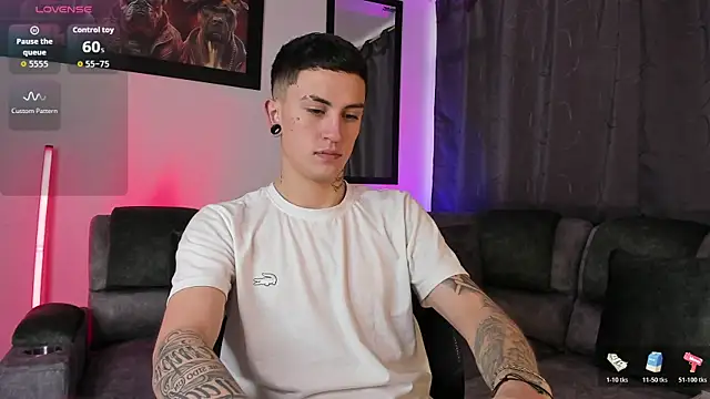 Snapshot of Sebas_maverick chatting on July 9, 2026, 1:43 pm Sebas maverick online show from July 9, 2026, 1:43 pm