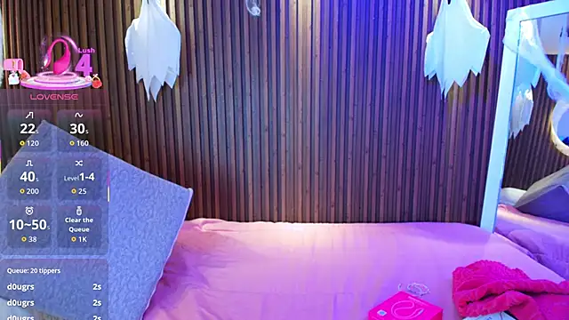 Snapshot of AlanaWalker9 chatting on October 23, 2025, 3:38 am AlanaWalker9 online show from October 23, 2025, 3:38 am