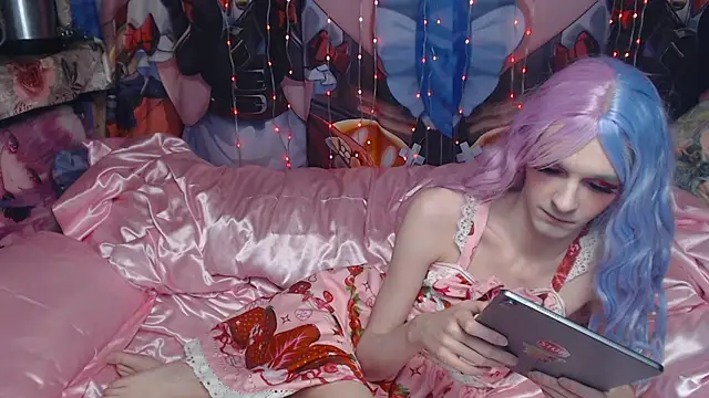 Snapshot of yutachka chatting on November 19, 2025, 10:43 pm yutachka online show from November 19, 2025, 10:43 pm