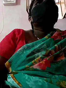 Snapshot of chubby_babitha-telugu chatting on October 19, 2025, 4:59 am chubby babitha-telugu online show from October 19, 2025, 4:59 am