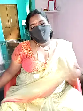 Snapshot of chubby_babitha-telugu chatting on October 22, 2025, 3:39 am chubby babitha-telugu online show from October 22, 2025, 3:39 am