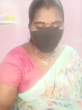 Snapshot of chubby_babitha-telugu chatting on December 5, 2025, 4:49 pm chubby babitha-telugu online show from December 5, 2025, 4:49 pm