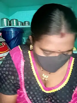 Snapshot of chubby_babitha-telugu chatting on December 1, 2025, 10:38 am chubby babitha-telugu online show from December 1, 2025, 10:38 am